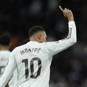 开云体育-能否及时复出？姆巴佩生涯7次面对曼城贡献7球1助攻，近2场4球